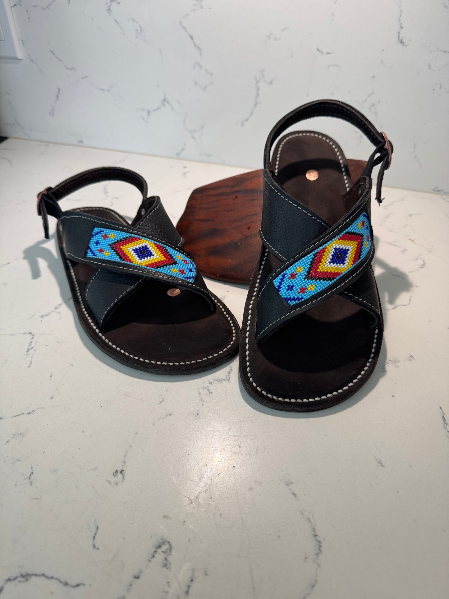 GLASS BEADWORK BLACK CHANOS