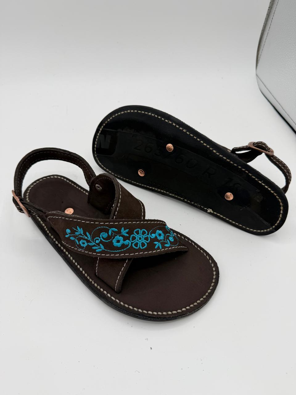 ROOTS BY CHANOS STYLE 1