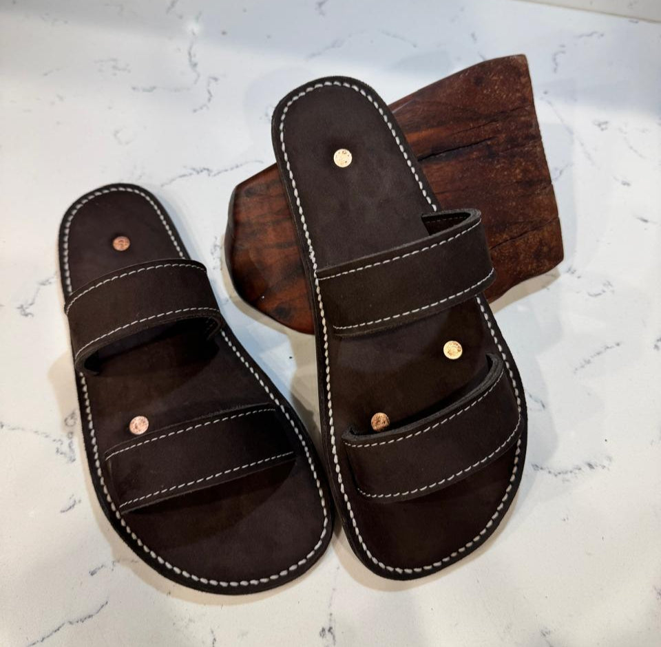 BROWN DOBLE SLIDES